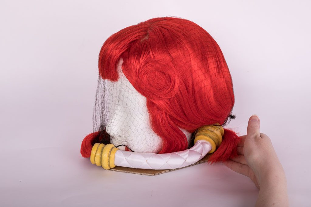 storing a ponytail wig