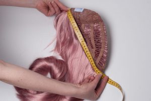 measuring a wig